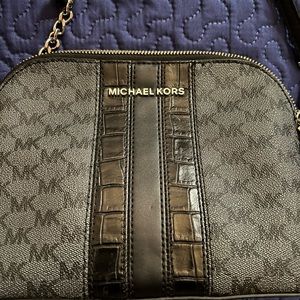 Michael Kors Crossbody